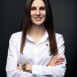 Рижовська Яніна