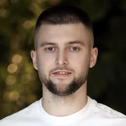 Постоловський Артем