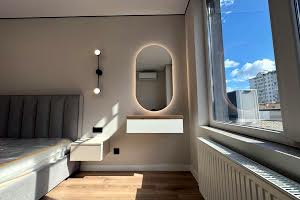 квартира за адресою Степана Бандери вул., 79