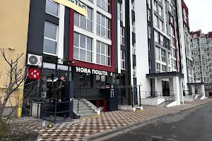 комерційна за адресою Свято-Покровська вул. (Леніна), 73-Г