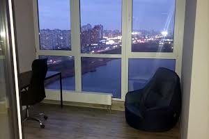 квартира по адресу Ревуцкого ул., 40-В