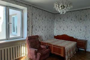 квартира за адресою Олексія Вадатурського вул. (Маршала Малиновського), 71/1