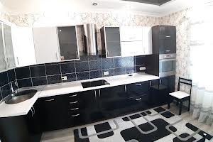 квартира за адресою Йорданська вул. (Лайоша Гавро), 1