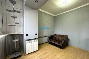 квартира за адресою Автозаводська вул., 9а