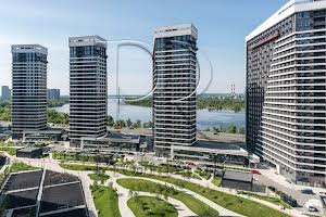 квартира за адресою Причальна вул., 10