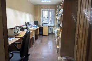 комерційна за адресою Дегтярівська вул., 28