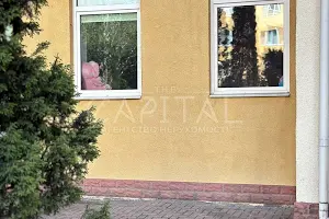 комерційна за адресою Валерія Лобановського вул., 21
