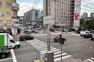 комерційна за адресою Антоновича вул. (Горького), 50