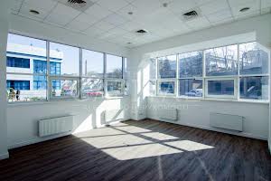 комерційна за адресою Охтирський пров., 7