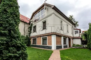 будинок за адресою Нивки