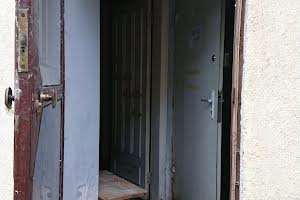 комерційна за адресою Громадянська вул., 5