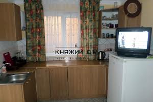 будинок за адресою смт. Козин, Дамба