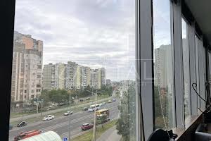 комерційна за адресою Милославська вул., 6