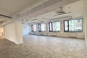 комерційна за адресою Саксаганського вул., 53/80