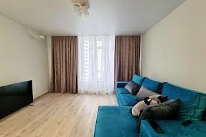 квартира за адресою Любомира Гузара просп. (Космонавта Комарова), 9-Б