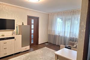 квартира по адресу Харьковских Дивизий ул., 18
