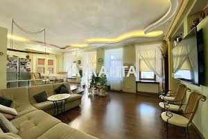 квартира за адресою Базарна вул., 54