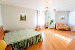 будинок за адресою Патріотів вул., 19