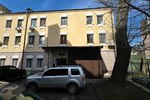 комерційна за адресою Ярославів Вал вул., 10-Б