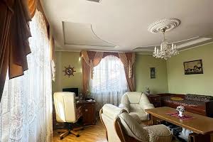 будинок за адресою Молодіжна вул.