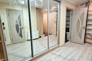 квартира по адресу Злуки просп., 7