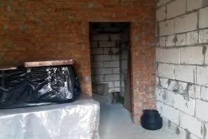 будинок за адресою с. Гнідин, Центральна вул.