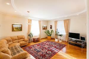 будинок за адресою Патріотів вул., 25