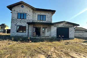 будинок за адресою с. Княжичі, Незалежність, 18