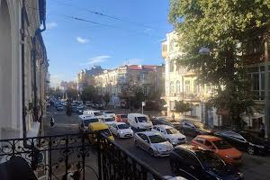 коммерческая по адресу Константиновская ул., 21