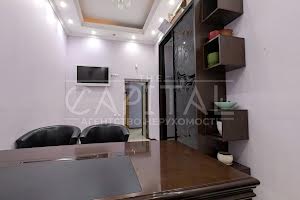 комерційна за адресою Шота Руставелі вул., 1