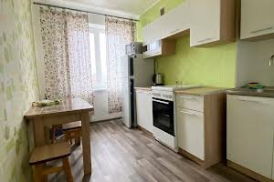 квартира за адресою Осіння вул., 11
