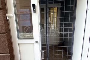 коммерческая по адресу Вишгородська ул., 45