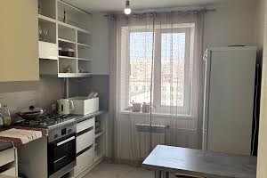 квартира за адресою Драгоманова вул., 11