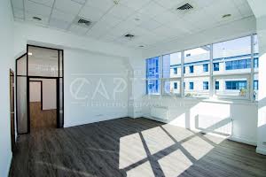 комерційна за адресою Охтирський пров., 7