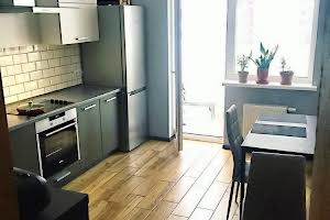 квартира по адресу Драгоманова ул., 2