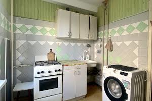 квартира за адресою Чарівна вул., 125