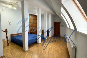 комерційна за адресою Київ, Євгена Коновальця вул. (Щорса), 36-Б