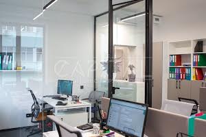 коммерческая по адресу Старокиївська, 10