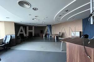 комерційна за адресою Дегтярівська вул., 53