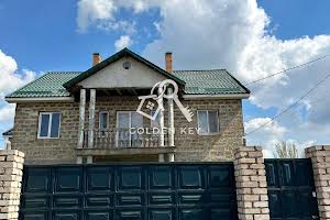 будинок за адресою Червоних Троянд вул.