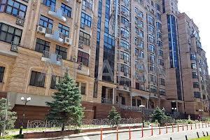коммерческая по адресу Паторжинского ул., 14