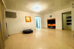 квартира за адресою Миколи Бажана просп., 36