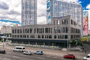 коммерческая по адресу Миколы Бажана просп., 1ц