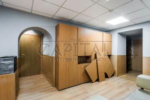 комерційна за адресою Воздвиженська вул., 43