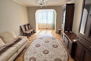 квартира за адресою Злуки просп., 51