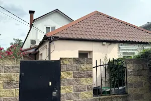 будинок за адресою Ново-Віринська вул.
