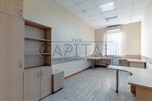 комерційна за адресою Саксаганського вул., 67