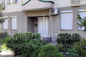 комерційна за адресою Дмитрівська вул., 52-Б