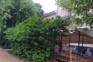комерційна за адресою Гетьмана Павла Скоропадського вул. (Льва Толстого), 15