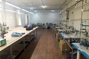 комерційна за адресою Дмитра Іванова вул., 25